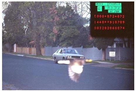 Lucky Speeder Avoids Camera | Source: Bored Panda