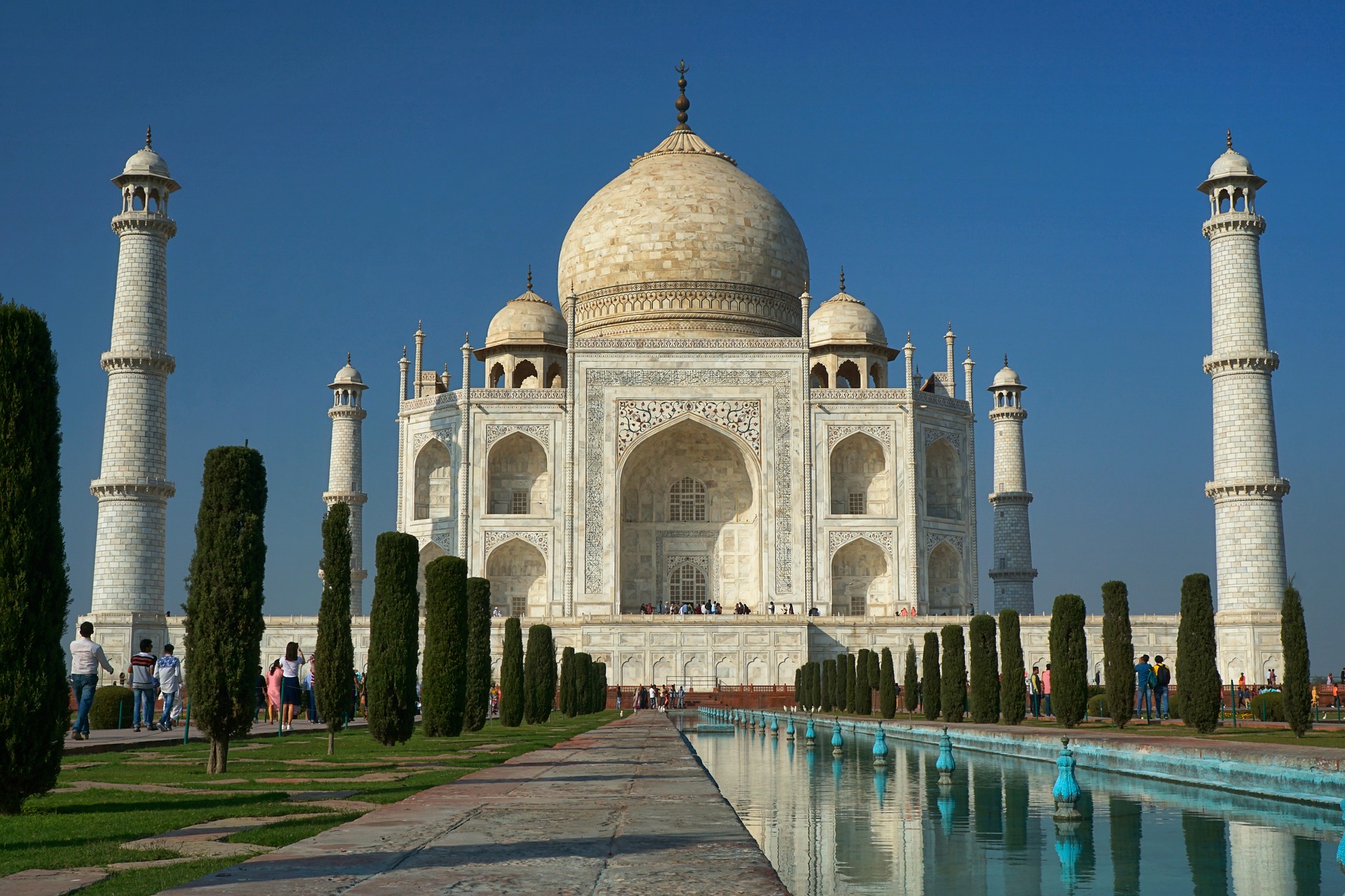 Taj mahal, Architecture, Minaret image.